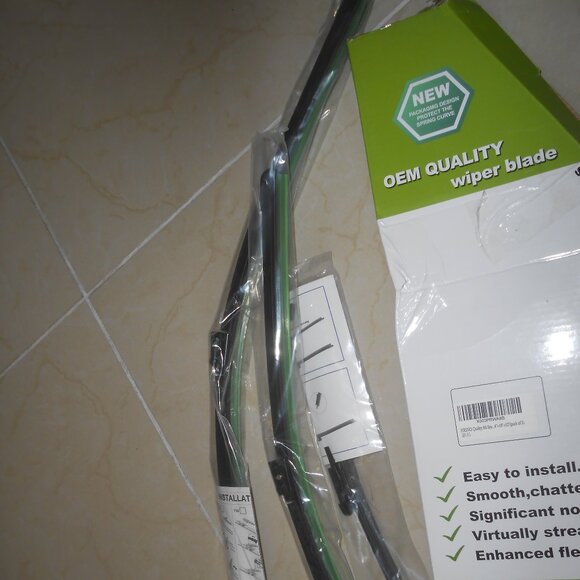 NEW OEM 3 PACK QUALITY WIPER BLADES ALL SEASON 4", 12", 19", EASY TO INSTALL 🚗 - Picture 9 of 9